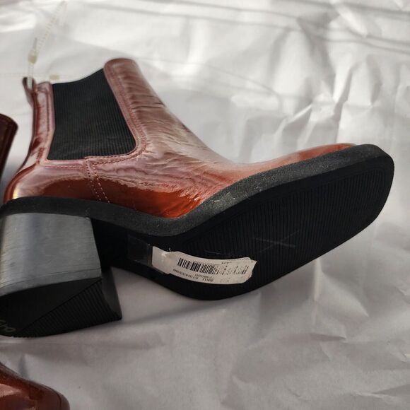 Gianni Bini Brown Ankle Boots - Picture 2 of 10